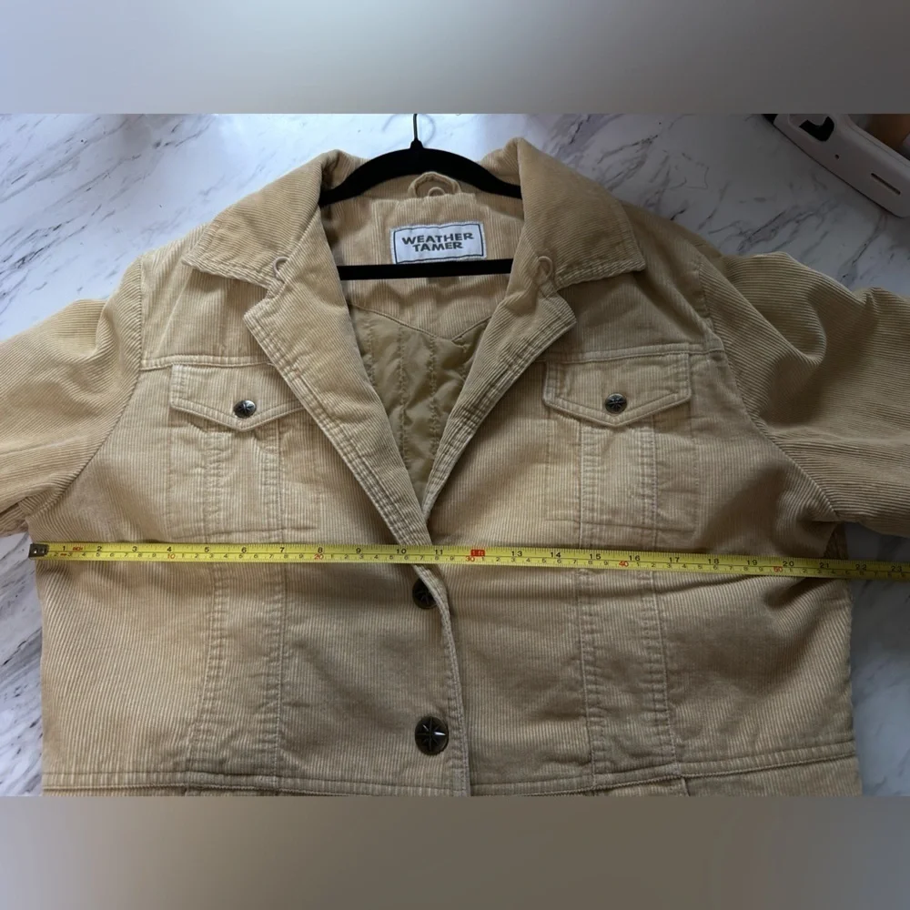corduroy Beige Women’s Weather Tamer snap button jacket size large